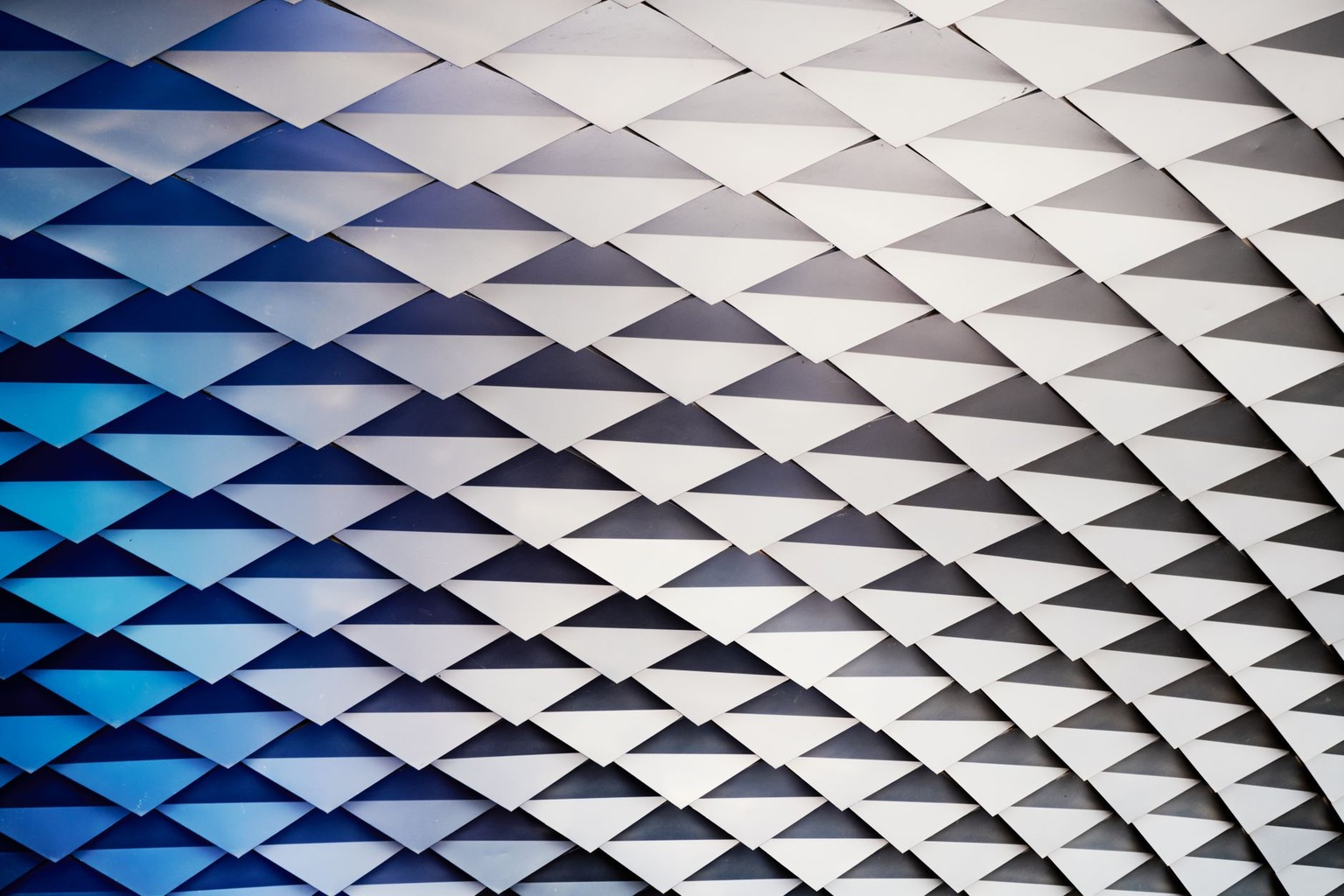 How Quantum Physics Shapes Modern Interpretations of Sacred Geometry — Integrating Proportional Ratios with Field Theory